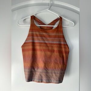 Beyond Yoga Tank Crop Top Shelf Bra Sunset Refocus Softmark Sunset size L chic